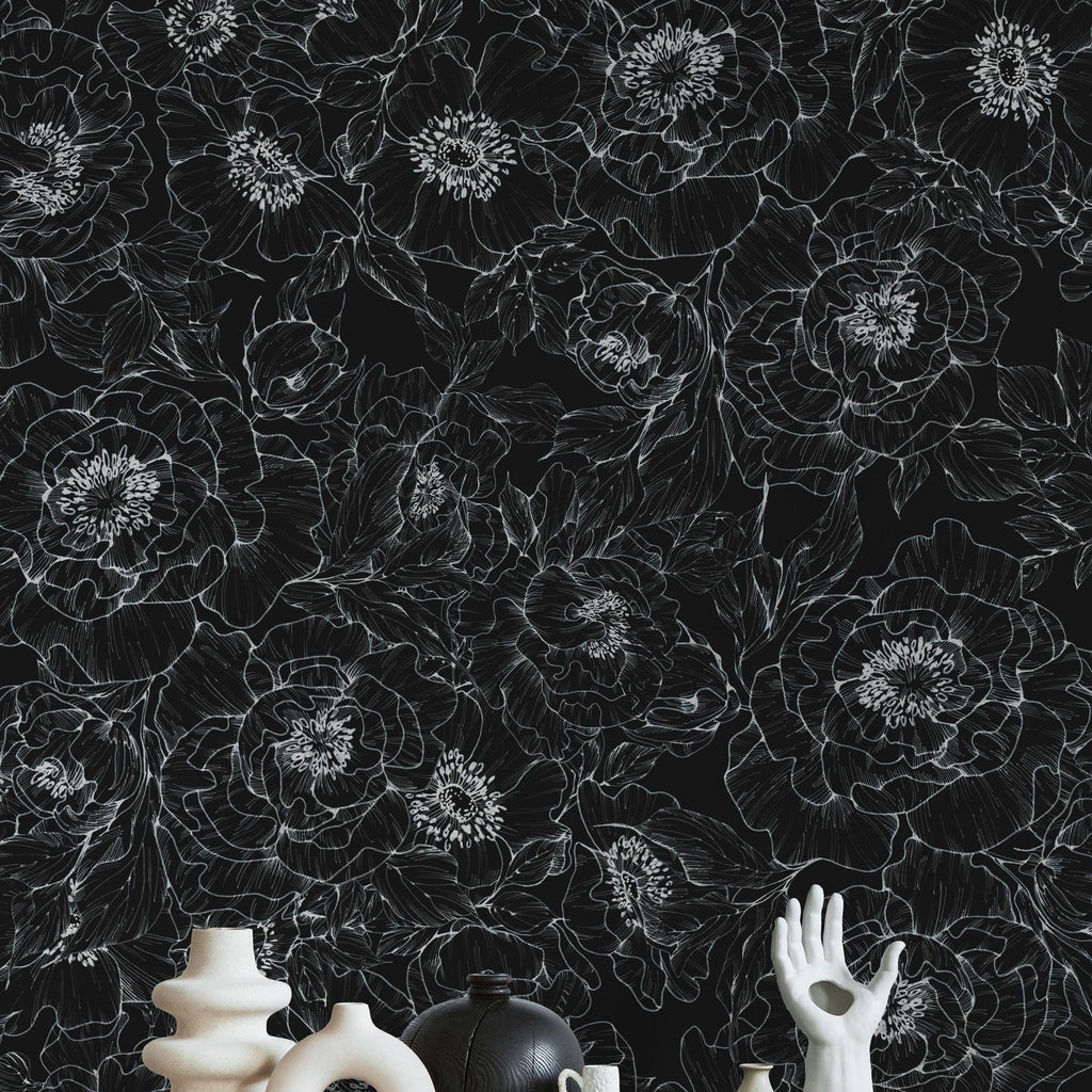 The Dutchess — Black &amp; White Floral Wallpaper