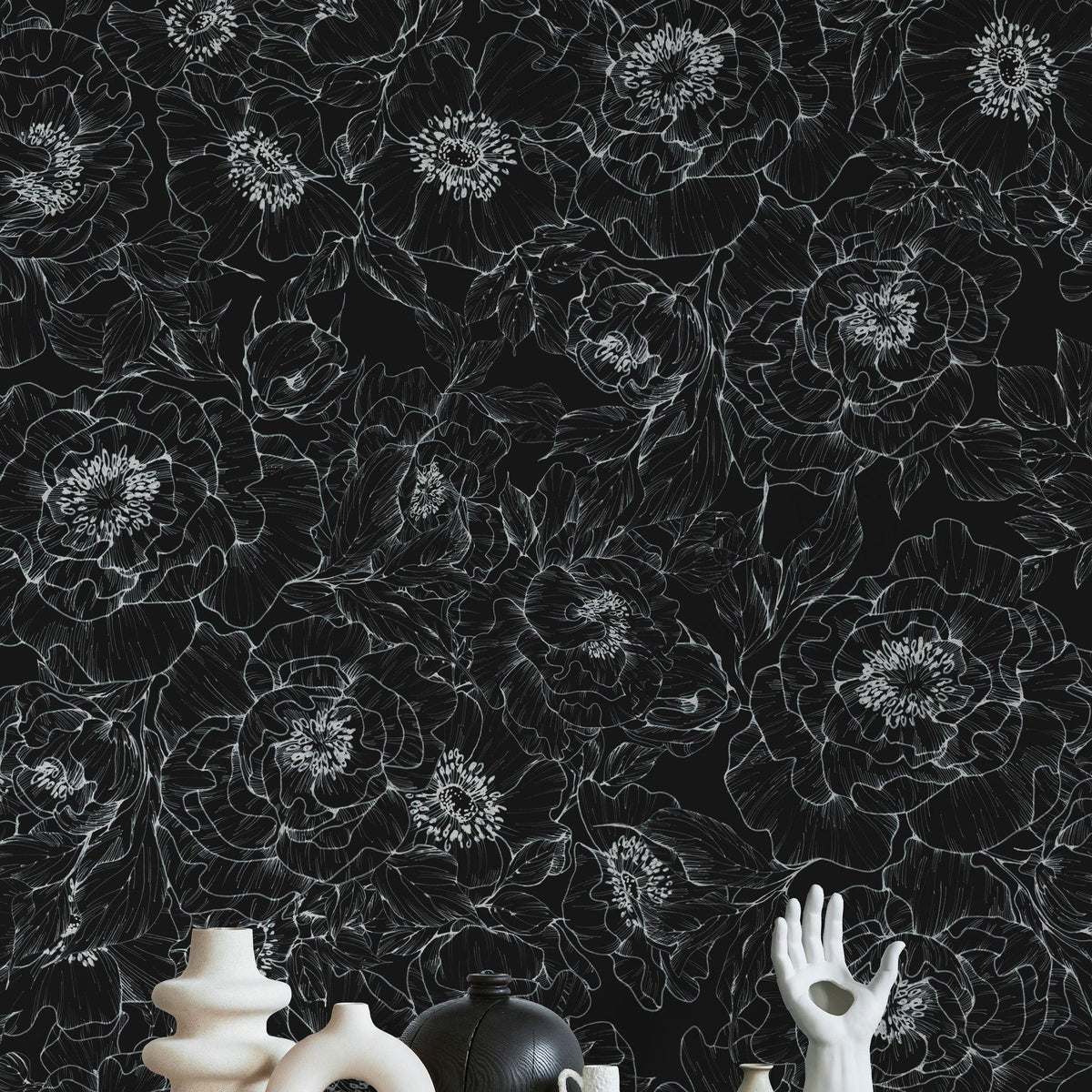 The Dutchess — Black &amp; White Floral Wallpaper